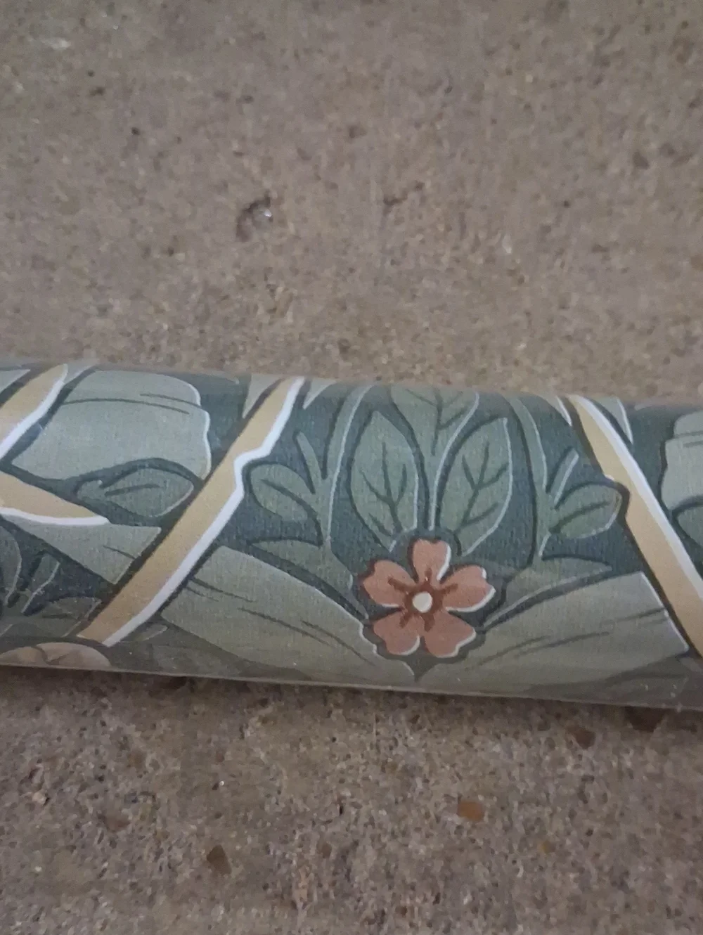 NWT NextWall Pimpernel Floral Peel and Stick Wallpaper (Gardenia & Sage